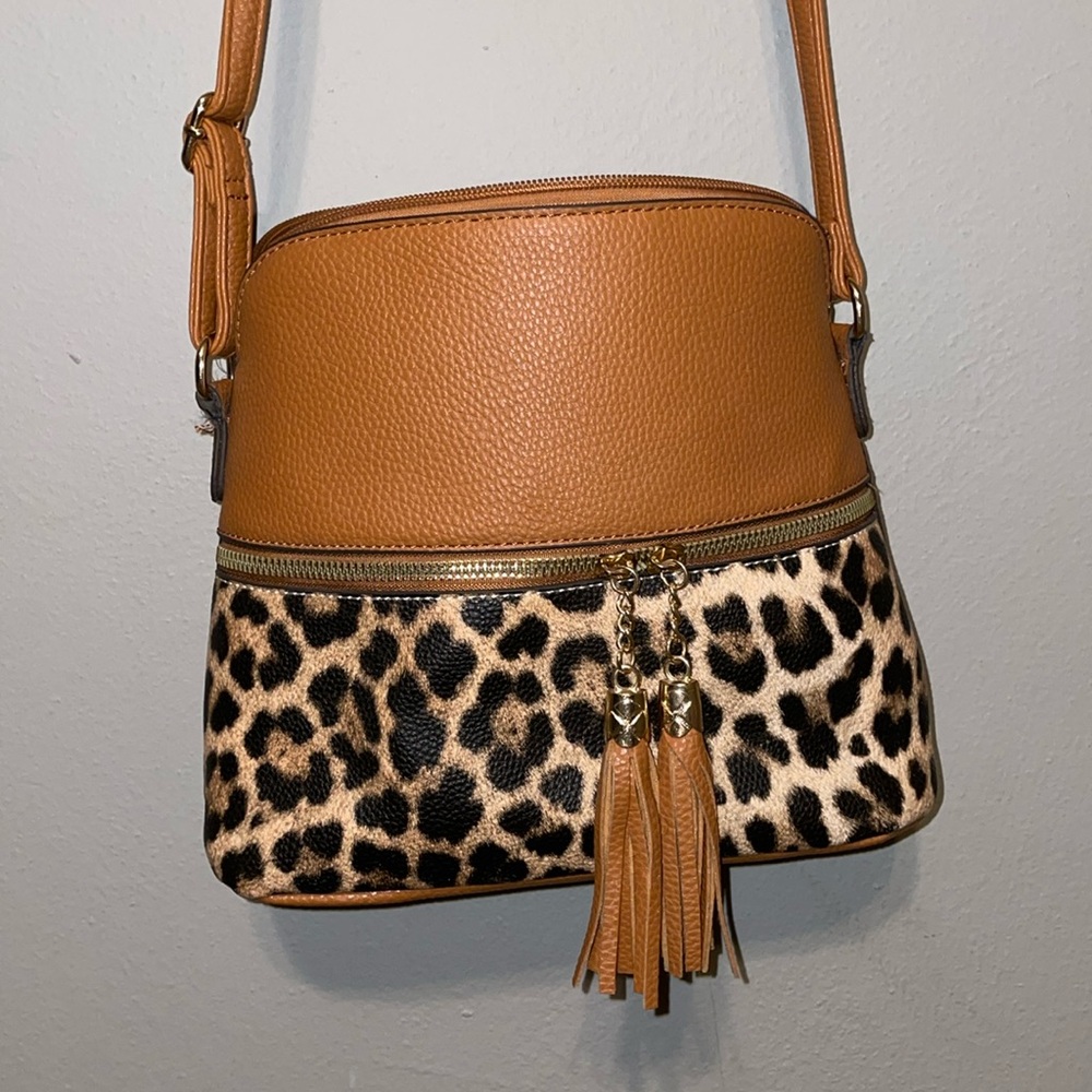 Charming Charlie cheetah color block purse